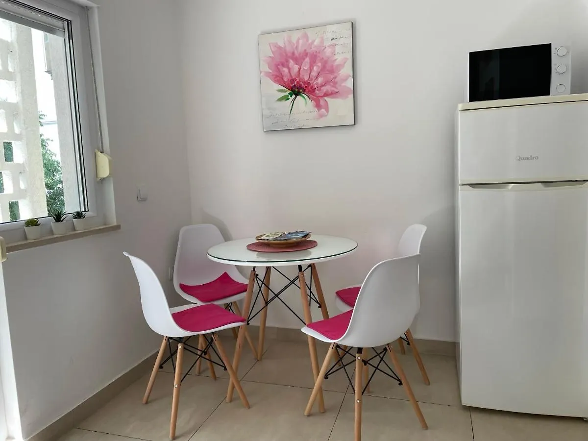 Apartment Beauty 0*, Pula Croatia